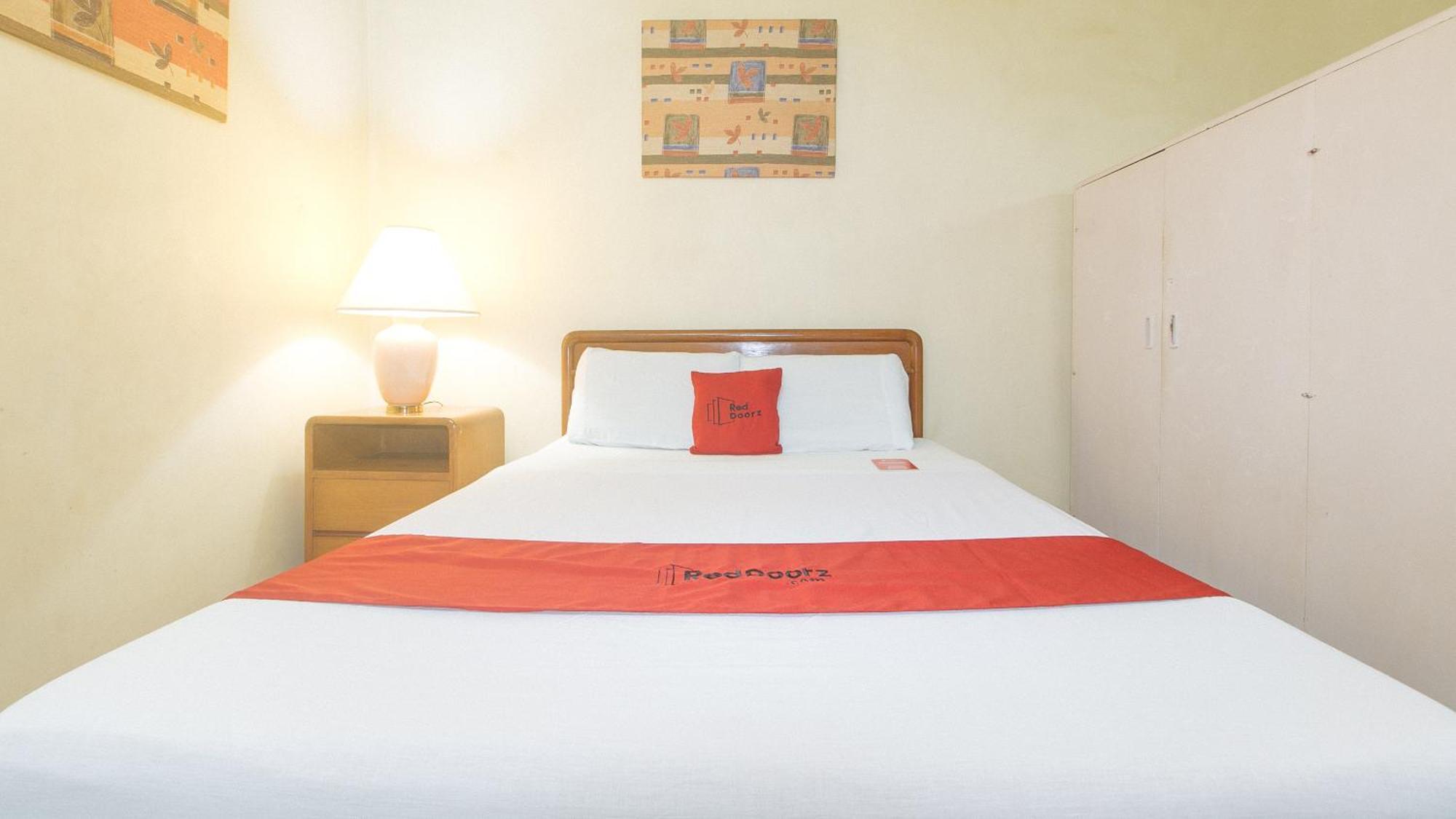 Reddoorz At Broadway Court Apartelle Кесон-Сіті Екстер'єр фото