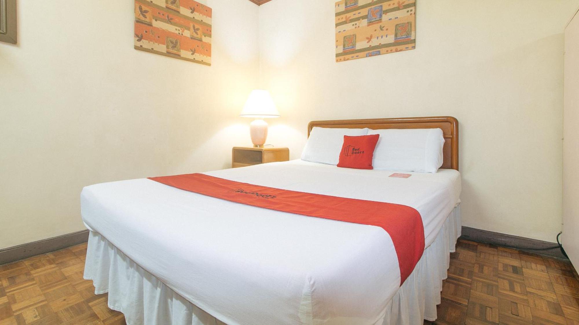 Reddoorz At Broadway Court Apartelle Кесон-Сіті Екстер'єр фото