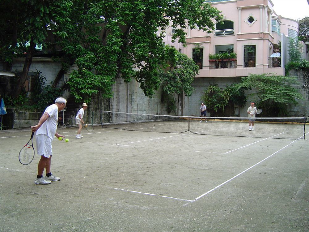Reddoorz At Broadway Court Apartelle Кесон-Сіті Екстер'єр фото